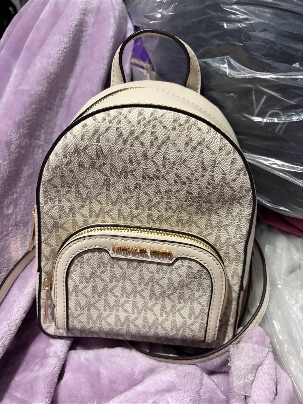 Michael Kors Signature Small Backpack in Vanilla/Light Beige